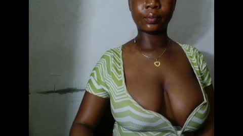 kinkyjuicexx online show from April 29, 5:30 pm