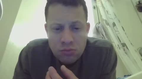 kinkystrides online show from March 18, 9:20 pm