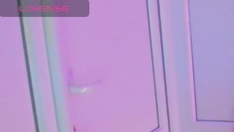 meow online show from May 4, 12:44 pm