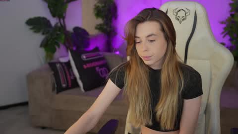 Sweet girls online show from September 15, 2:40 pm