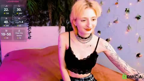 Kira online show from April 23, 9:27 pm