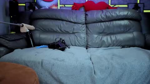 kira__edward online show from September 10, 1:06 am