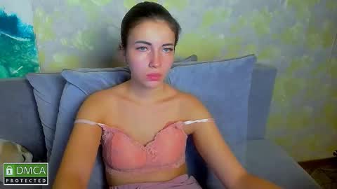 Kira  online show from November 28, 7:54 pm