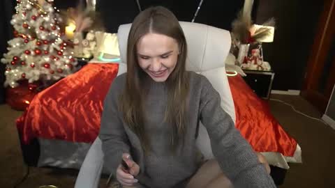 kiraagray online show from January 5, 5:27 pm