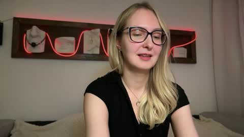 KiraFatex online show from November 14, 8:22 pm