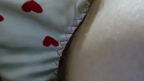 KiraGoldens online show from November 22, 8:46 am