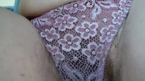 KiraGoldens online show from December 23, 9:26 am