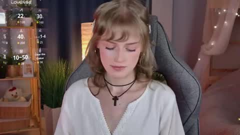 Kira online show from June 9, 1:39 am