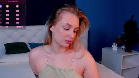 Kira online show from February 12, 1:20 am