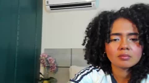 kiraspell online show from July 25, 11:19 am