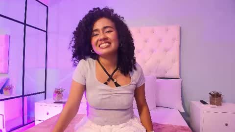 kiraspell online show from June 25, 6:57 pm