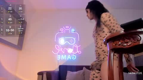 kirby_carrington online show from April 14, 12:19 pm