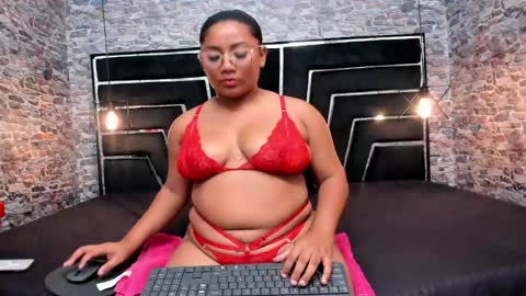 Kisha online show from May 14, 11:30 am