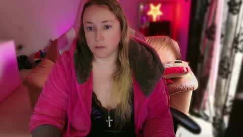 kissica online show from February 24, 11:43 am