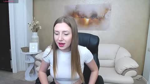 kissme_now online show from February 10, 11:35 am