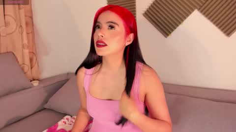 Lily online show from January 9, 7:03 am