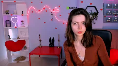 kitniss online show from March 24, 8:15 pm