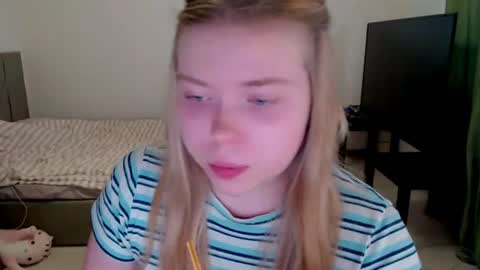 Jennyblonde and Emmabrunette online show from June 16, 5:50 pm