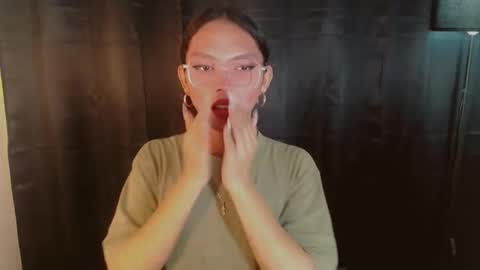 KITTY online show from September 27, 5:05 am