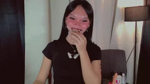 KITTY online show from October 8, 11:10 pm