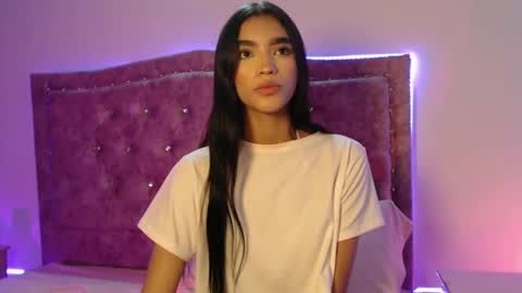 Kitty online show from October 18, 7:34 am