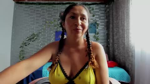 violet online show from November 16, 6:54 pm