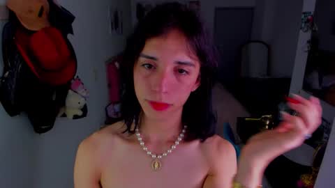 KittyChanel online show from January 9, 7:47 am