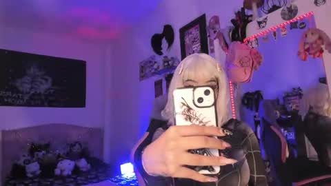 Kitty Goth  online show from August 4, 9:55 pm