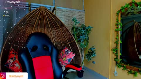 KittyNyx  online show from December 15, 3:02 am