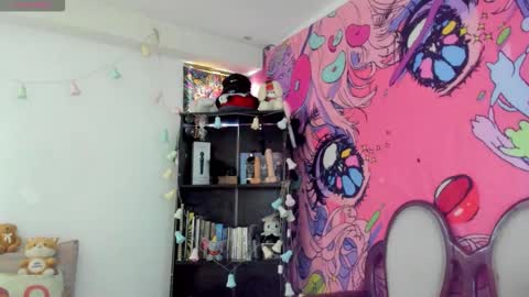 Kitty Zen online show from September 21, 7:18 pm