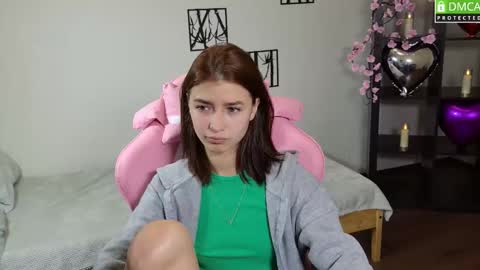 kity_jafaela online show from February 19, 1:27 am