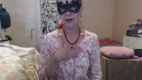 KiuminBerry online show from July 25, 12:47 pm