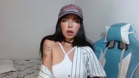 kiyu online show from February 17, 12:10 am