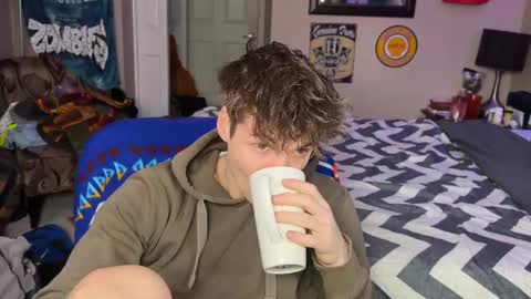 Kyle online show from February 11, 3:29 pm