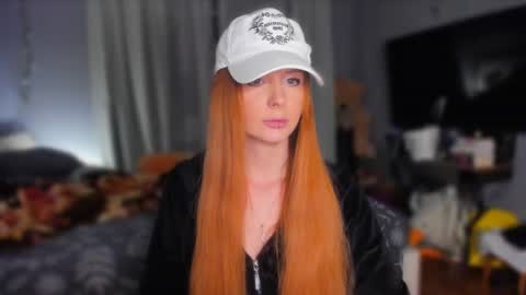 Klementinafanslyklementina6661 online show from August 9, 7:07 pm