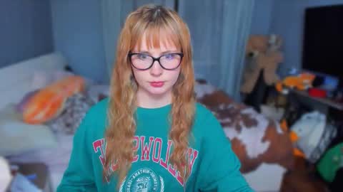 Klementinafanslyklementina6661 online show from October 26, 9:03 pm