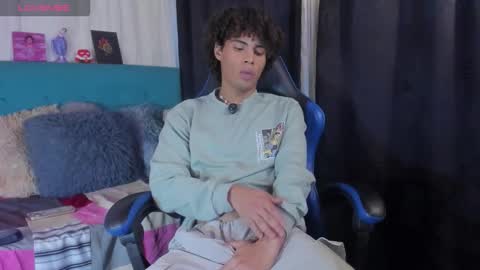 KLEO online show from February 17, 11:04 pm