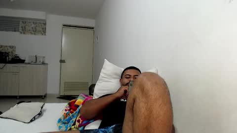 kleyton online show from December 5, 12:25 am