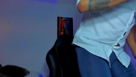 klinsmannwalton online show from October 23, 12:17 pm