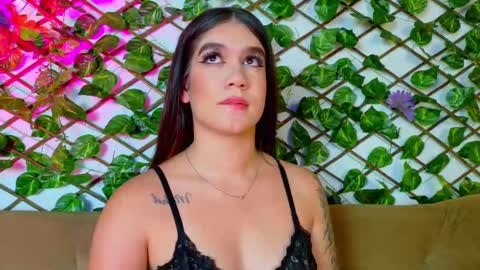 kloe_bella online show from September 29, 5:34 pm