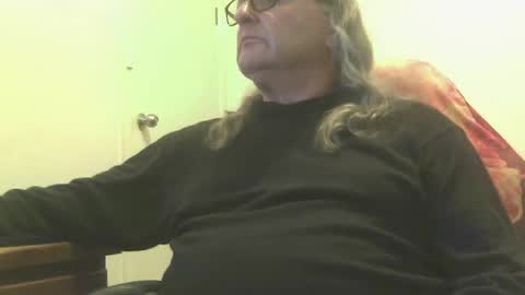 knobout online show from July 1, 11:52 am