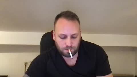 hugo online show from October 31, 1:50 am