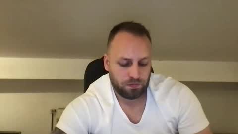 hugo online show from October 27, 2:44 am