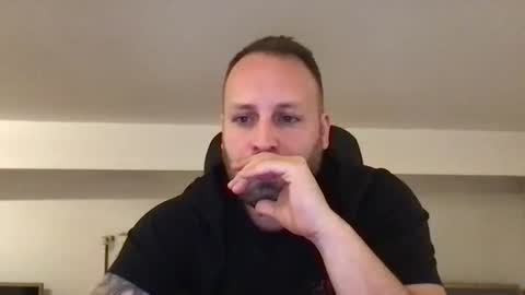 hugo online show from November 16, 2:35 am