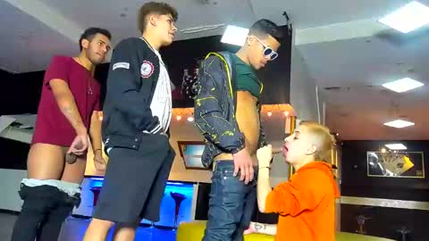 kobayaske online show from January 17, 12:20 am