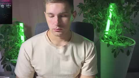 Sweet boy online show from March 9, 9:13 am