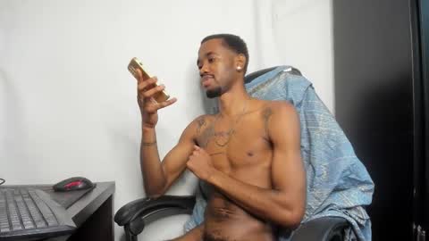 kofi online show from December 23, 3:45 am