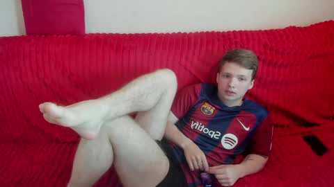 konnor_deviant online show from May 24, 9:05 am