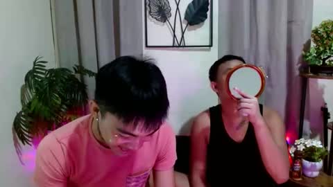 kopikobrownxx online show from May 9, 7:20 pm