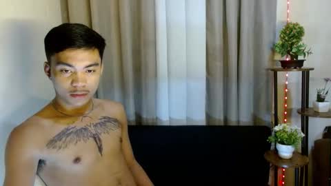 kopikobrownxx online show from May 1, 4:34 pm